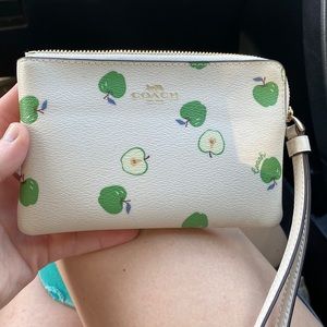 Coach city wallet & wristlet 4”x6”. Beige with green apples. 3 credit card slots